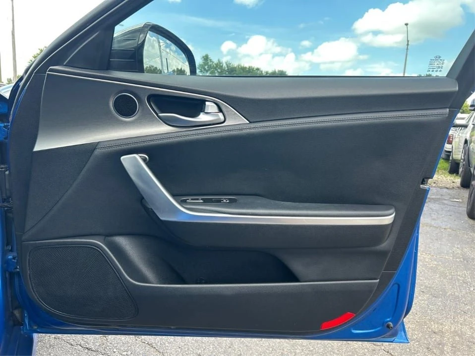 2018 Kia Stinger - Image 19 of 19