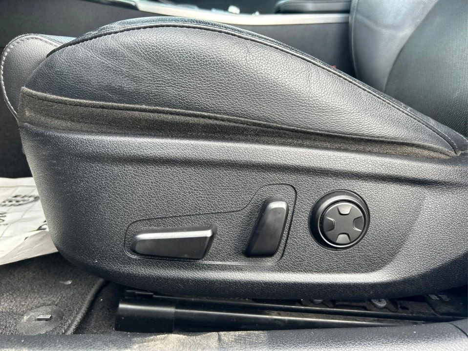 2018 Kia Stinger - Image 17 of 19