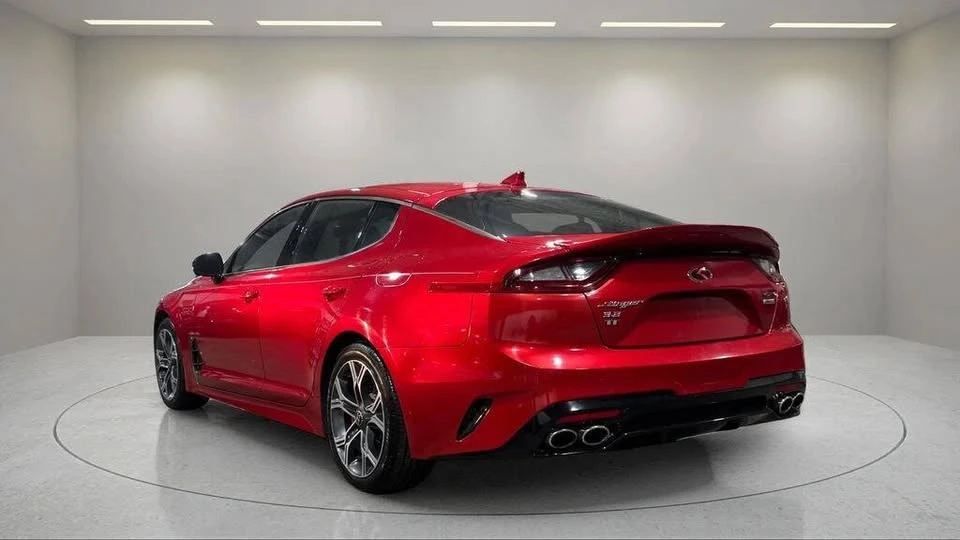2018 Kia Stinger - Image 7 of 20