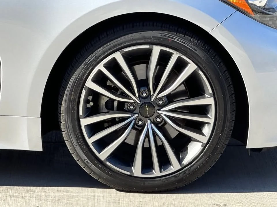 2018 Kia Stinger - Image 4 of 13