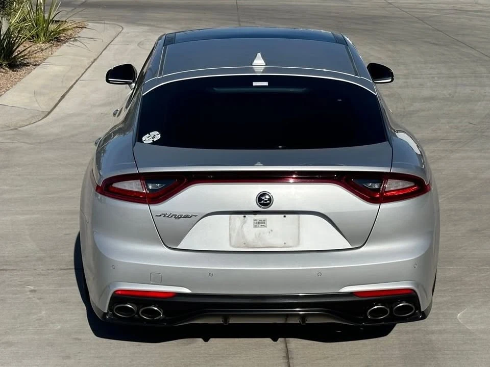 2018 Kia Stinger - Image 2 of 13