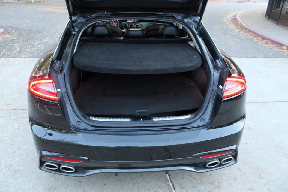 2018 Kia Stinger - Image 19 of 20