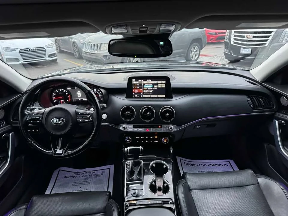 2018 Kia Stinger - Image 12 of 20