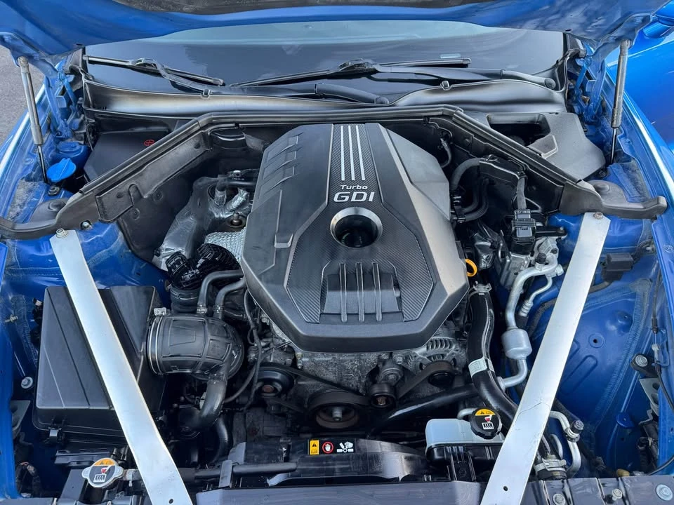 2018 Kia Stinger - Image 13 of 16
