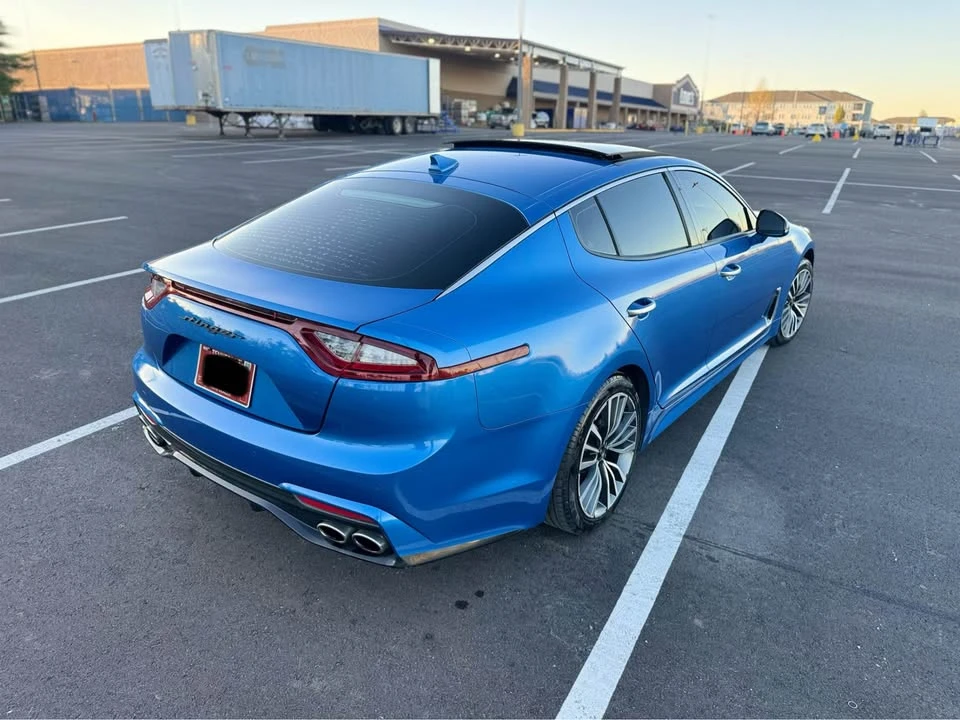 2018 Kia Stinger - Image 3 of 16