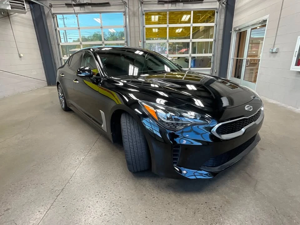 2018 Kia Stinger - Image 7 of 17