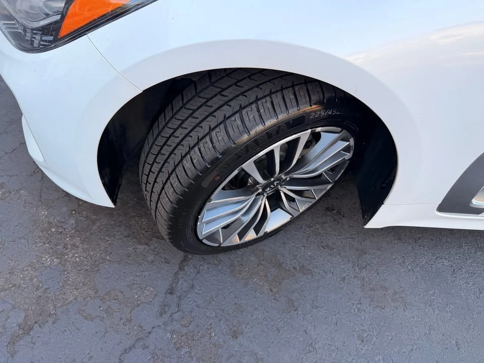 2018 Kia Stinger - Image 19 of 20