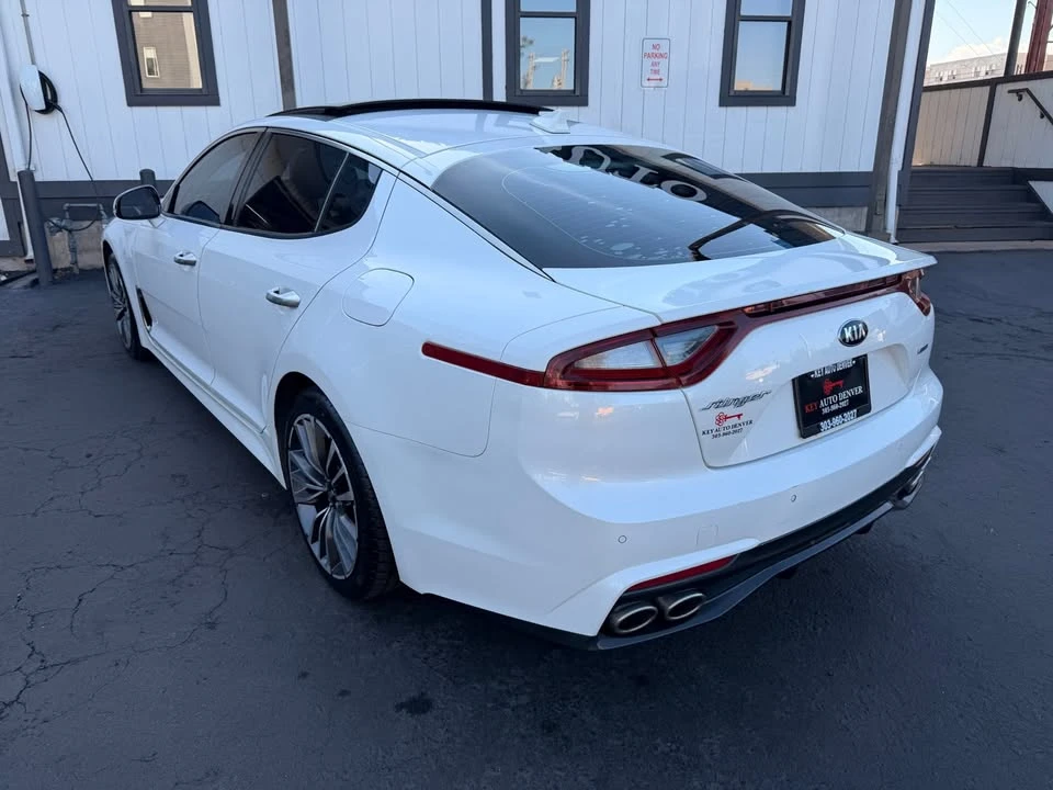 2018 Kia Stinger - Image 7 of 20