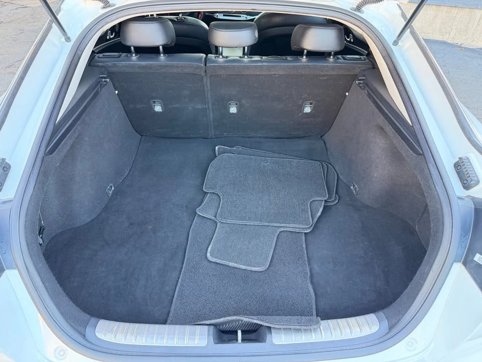 2018 Kia Stinger - Image 17 of 20