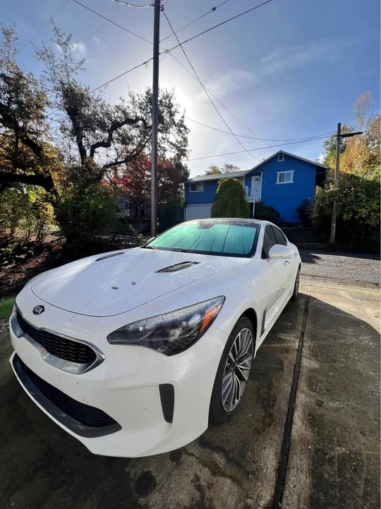 2018 Kia Stinger - Image 3 of 10