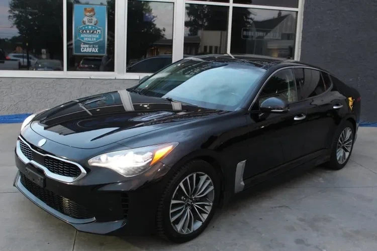 2018 Kia Stinger - Image 4 of 12