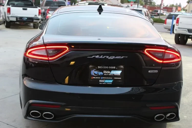 2018 Kia Stinger - Image 6 of 12