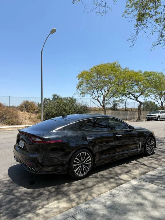 2018 Kia Stinger - Image 4 of 11