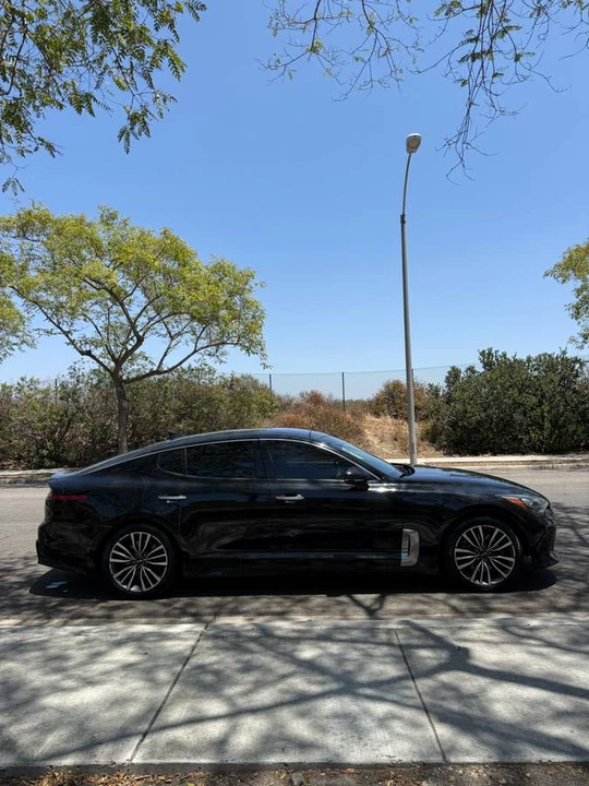 2018 Kia Stinger - Image 5 of 11