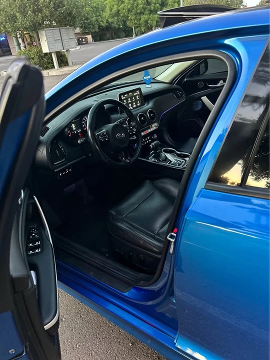 2018 Kia Stinger - Image 4 of 14