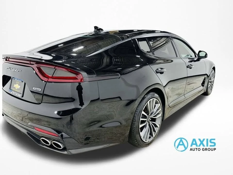 2018 Kia Stinger - Image 8 of 12