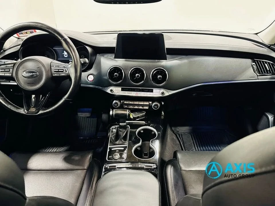 2018 Kia Stinger - Image 11 of 12