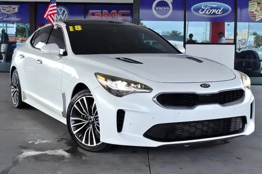 2018 Kia Stinger Premium RWD
