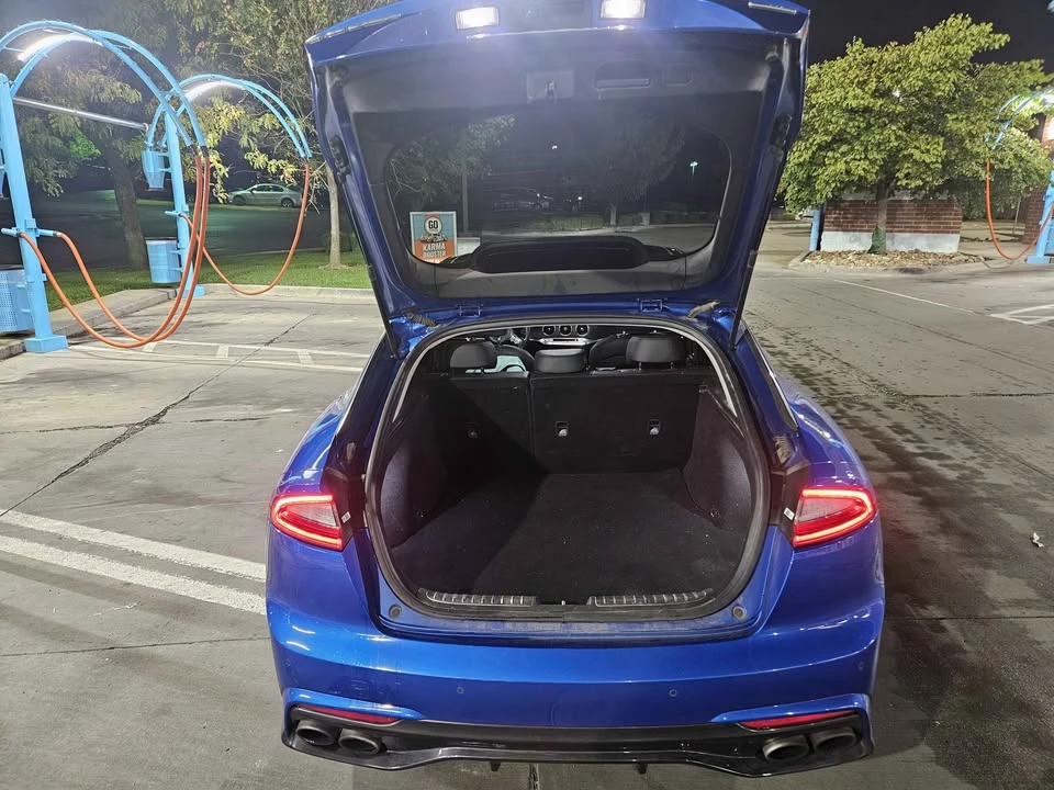 2018 Kia Stinger - Image 5 of 12