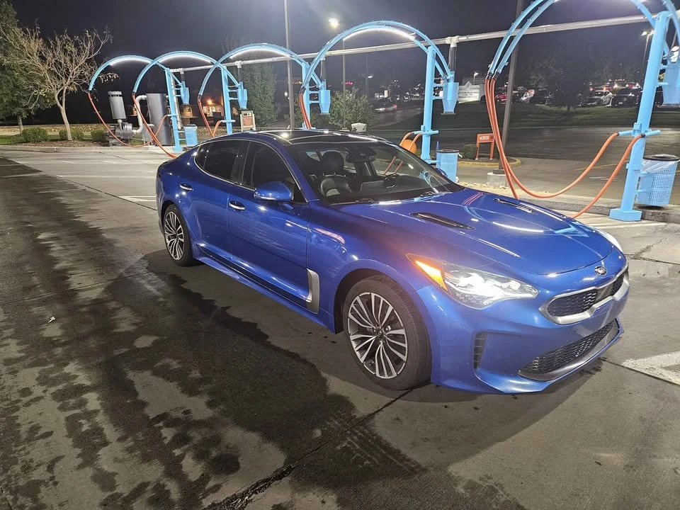 2018 Kia Stinger - Image 3 of 12