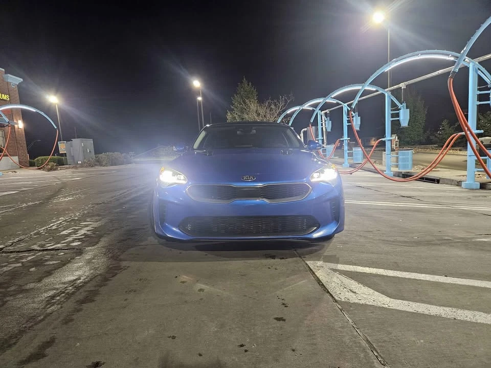 2018 Kia Stinger - Image 2 of 12