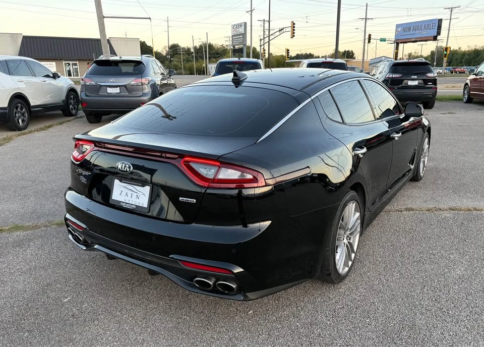2018 Kia Stinger - Image 6 of 20
