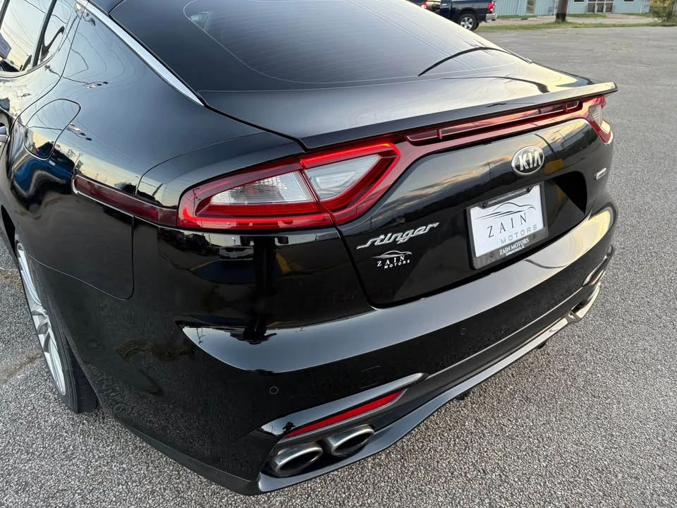 2018 Kia Stinger - Image 8 of 20