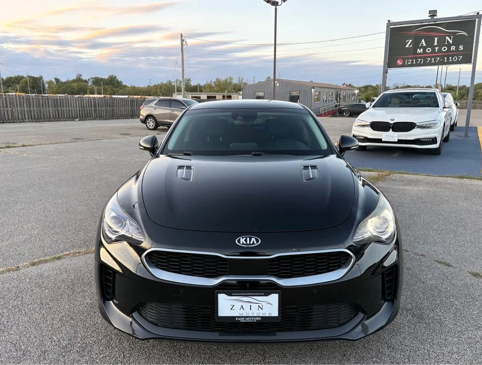 2018 Kia Stinger - Image 2 of 20