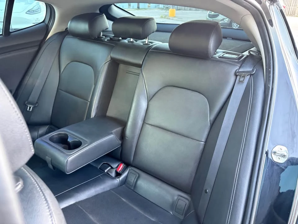 2018 Kia Stinger - Image 13 of 20