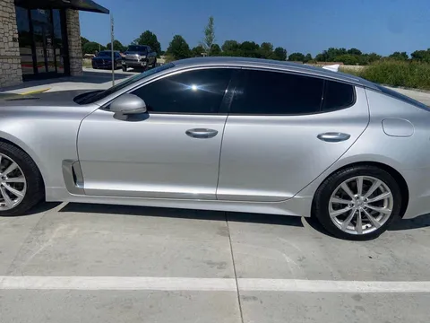 2018 Kia Stinger · Premium Sedan 4D