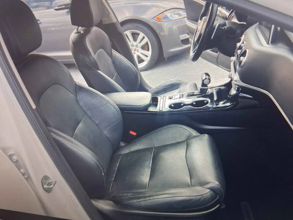 2018 Kia Stinger - Image 6 of 8