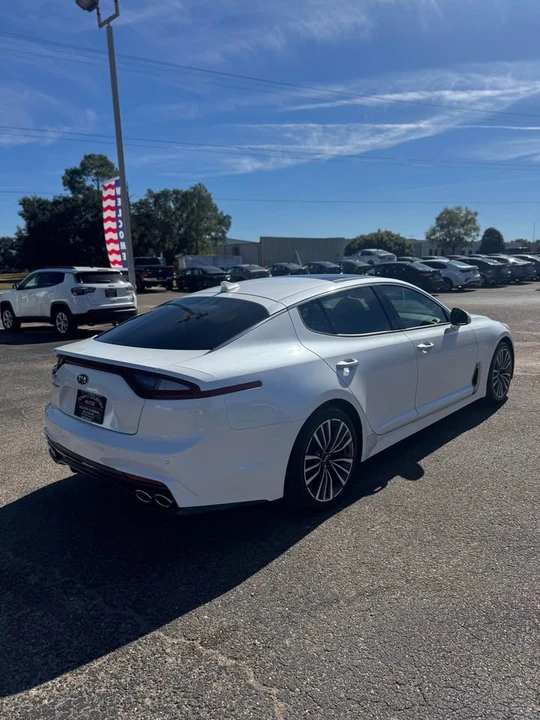 2018 Kia Stinger - Image 4 of 11