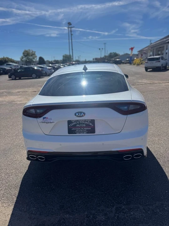 2018 Kia Stinger - Image 6 of 11
