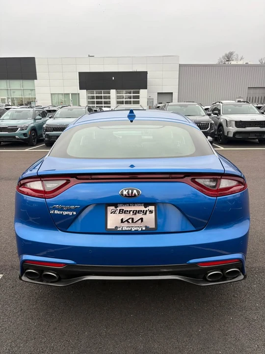 2018 Kia Stinger - Image 4 of 9