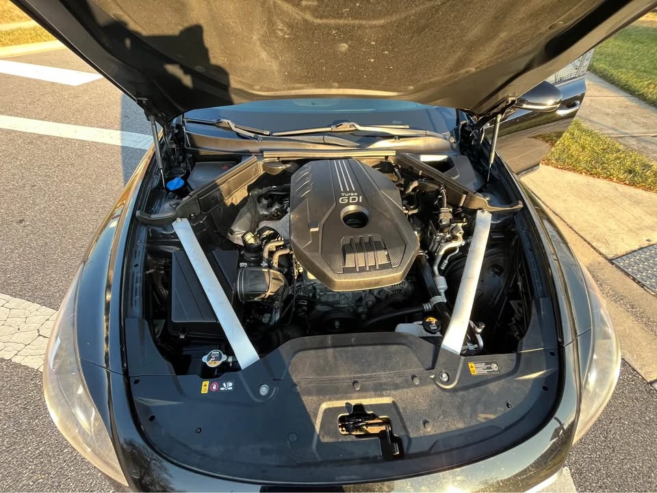 2018 Kia Stinger - Image 12 of 18