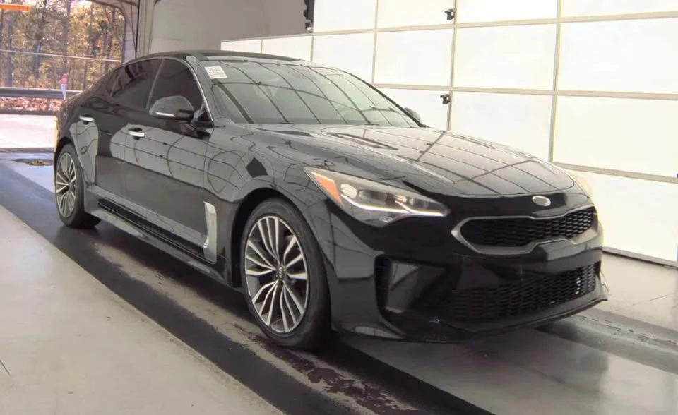 2018 Kia Stinger - Image 3 of 13