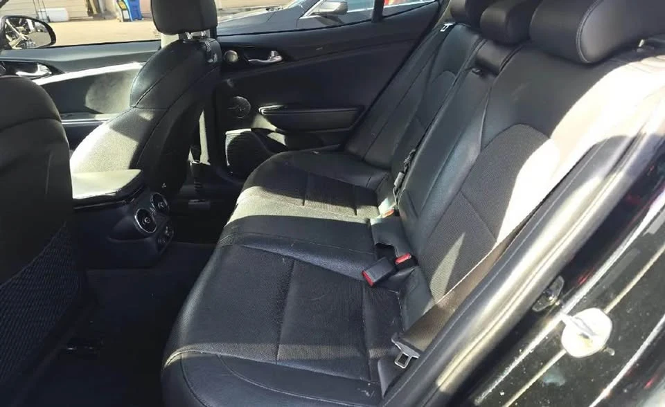 2018 Kia Stinger - Image 12 of 13