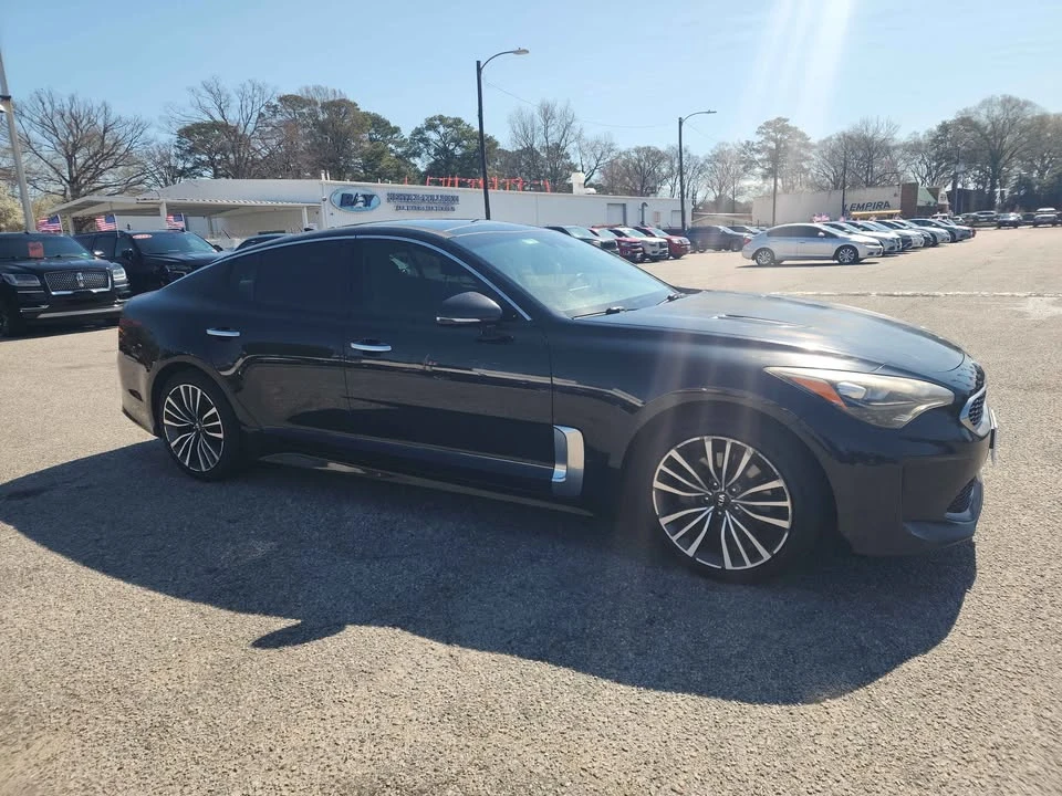 2018 Kia Stinger - Image 3 of 17