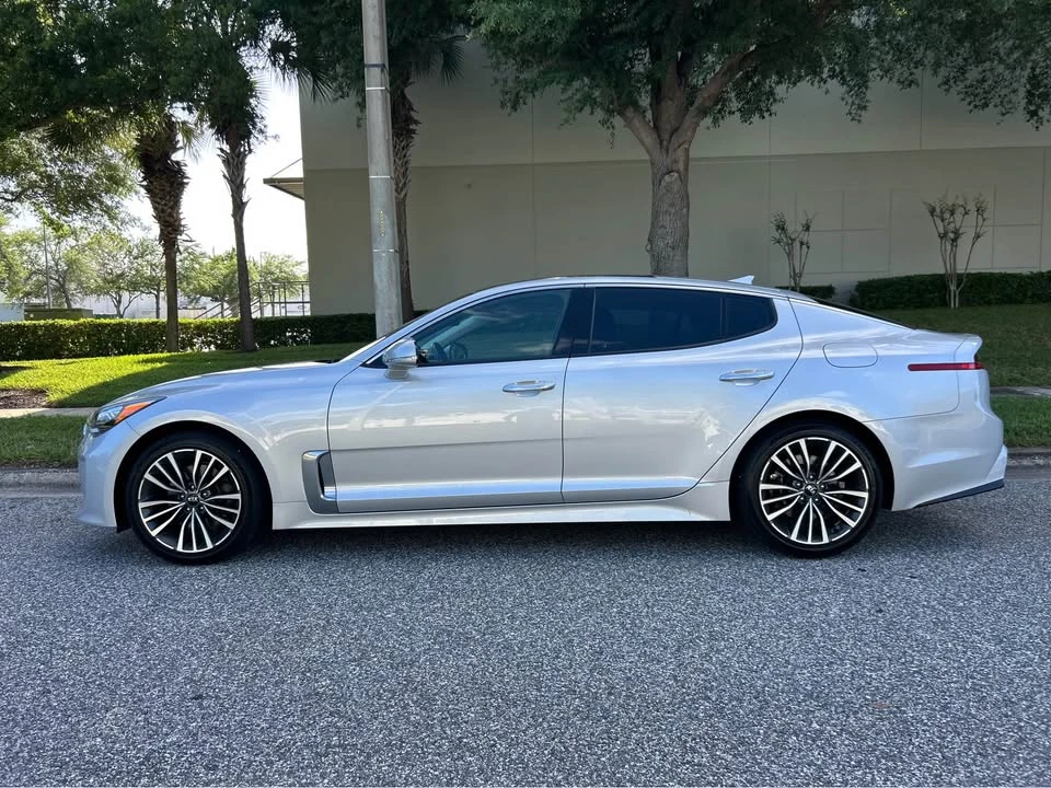 2018 Kia Stinger - Image 6 of 18
