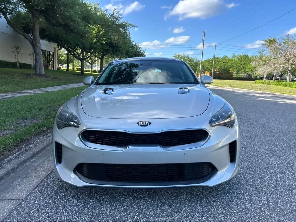 2018 Kia Stinger - Image 3 of 18
