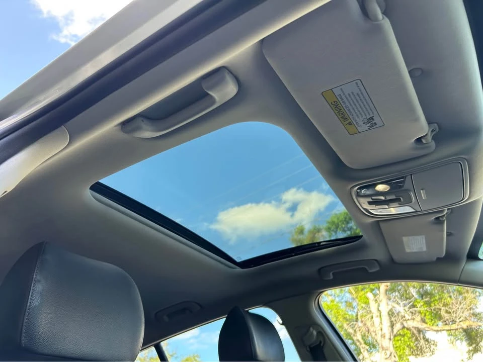 2018 Kia Stinger - Image 18 of 18
