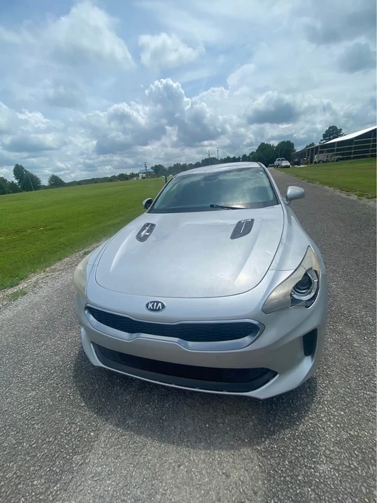 2018 Kia Stinger - Image 3 of 9
