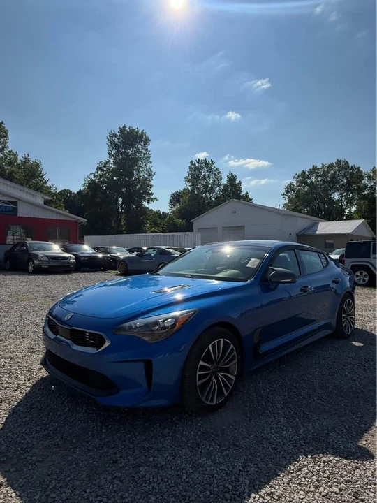 2018 Kia Stinger - Image 2 of 10