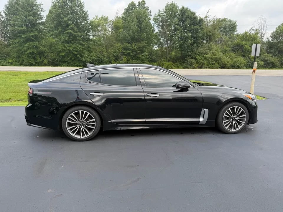 2018 Kia Stinger - Image 3 of 12