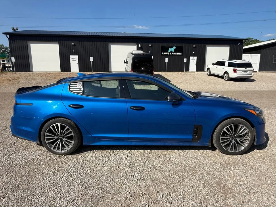 2018 Kia Stinger - Image 6 of 10