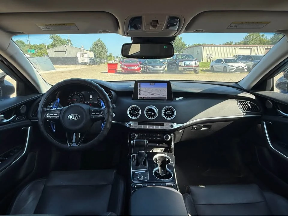 2018 Kia Stinger - Image 7 of 10