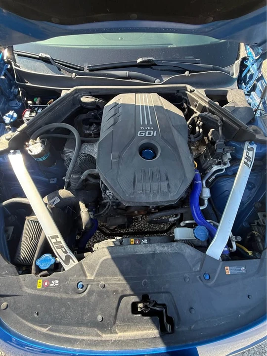 2018 Kia Stinger - Image 9 of 10