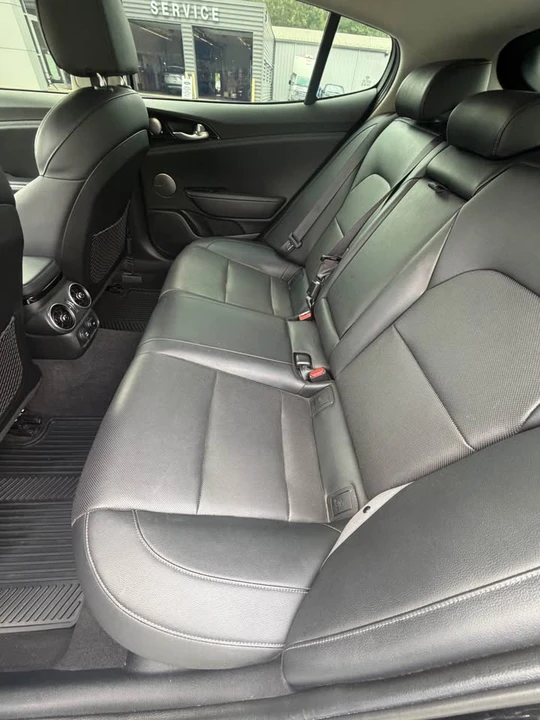 2018 Kia Stinger - Image 5 of 12