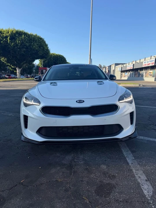 2018 Kia Stinger - Image 3 of 20