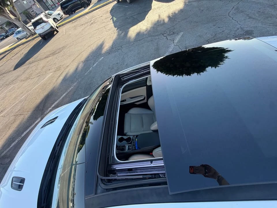 2018 Kia Stinger - Image 11 of 20